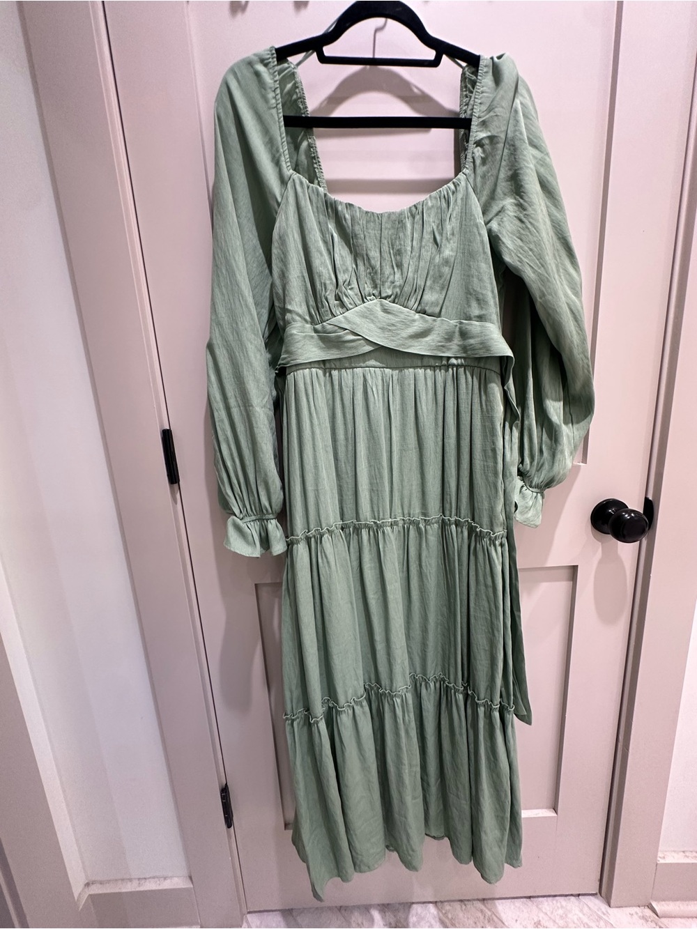 Francesca's Collections Sage Green Tiered Maxi Dress with Puff Sleeves